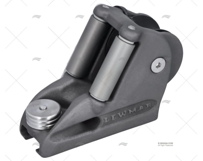 CARRELLO GENOA A TRIPLO RULLO T/2 LEWMAR